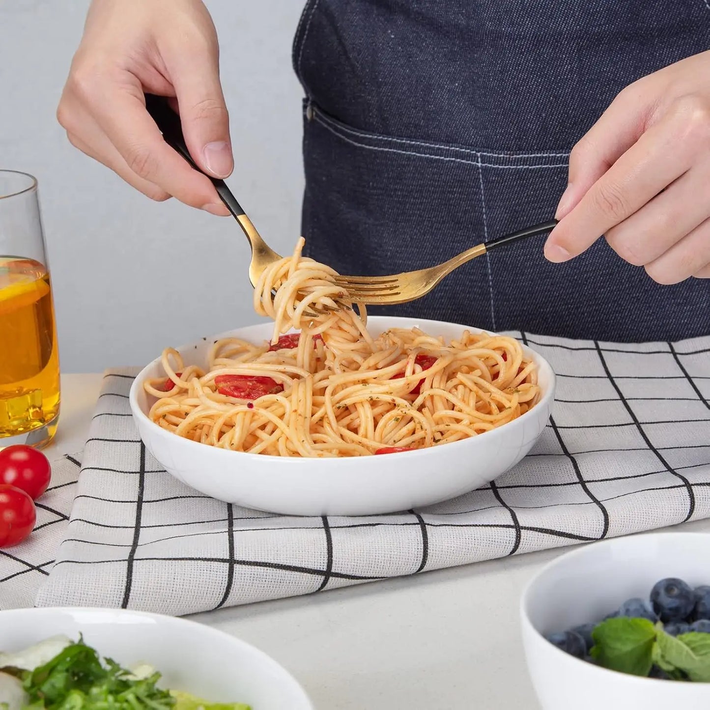 22 Ounce Porcelain Pasta Bowls Set