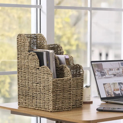 Natural Handwoven Seagrass Scalloped Magazine Holder