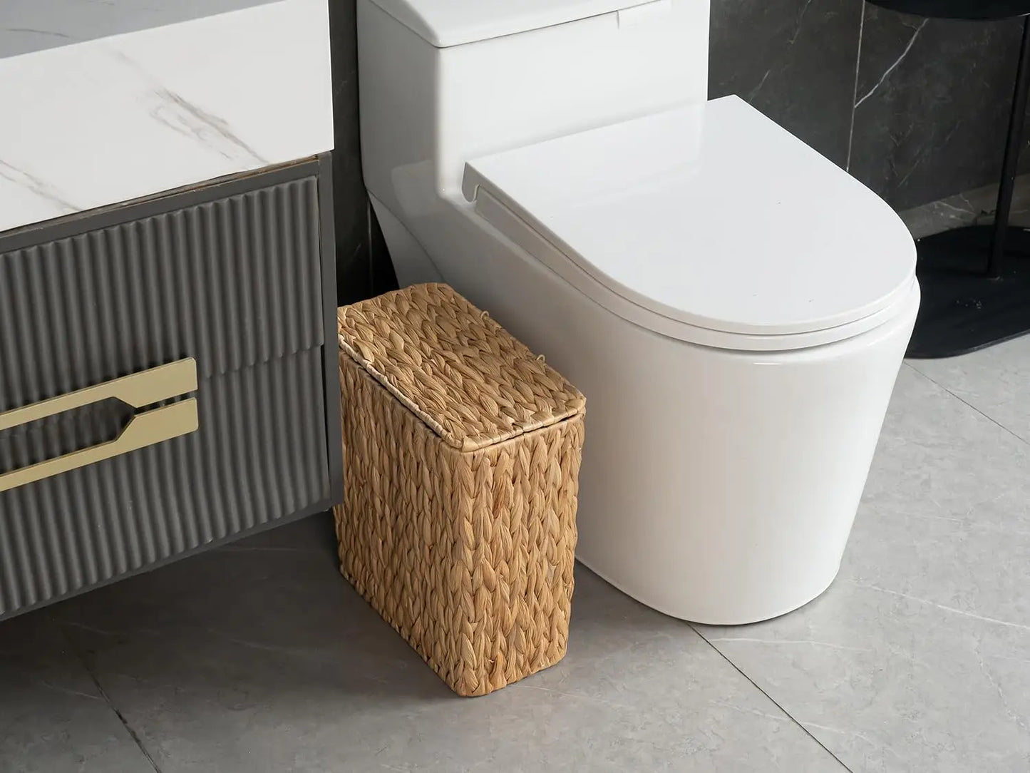 3 Gallon Natural Wicker Trash Can with Lid